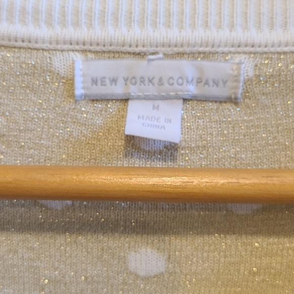 NEW York & Company White/Gold Polka Dot Cardigan - Picture 4 of 7